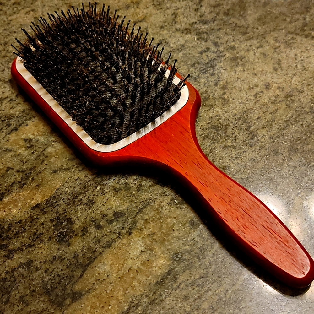 Ulta Beauty Plastic Bristle Wood Brush